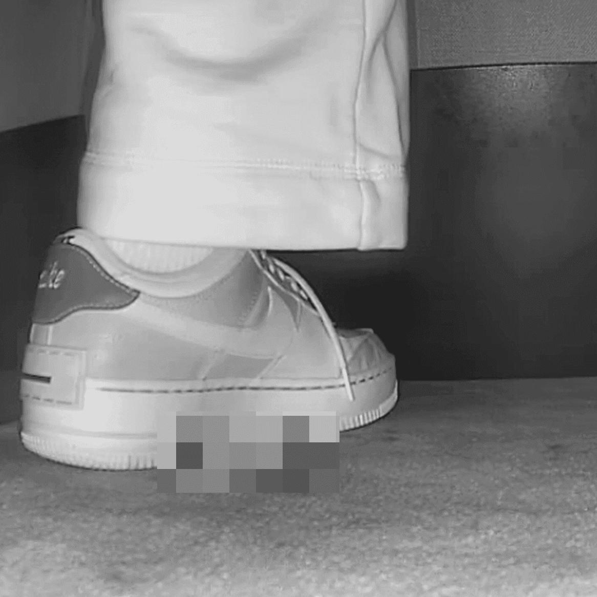 Woman in Nike sneakers candid crushing in cinema thumb 3