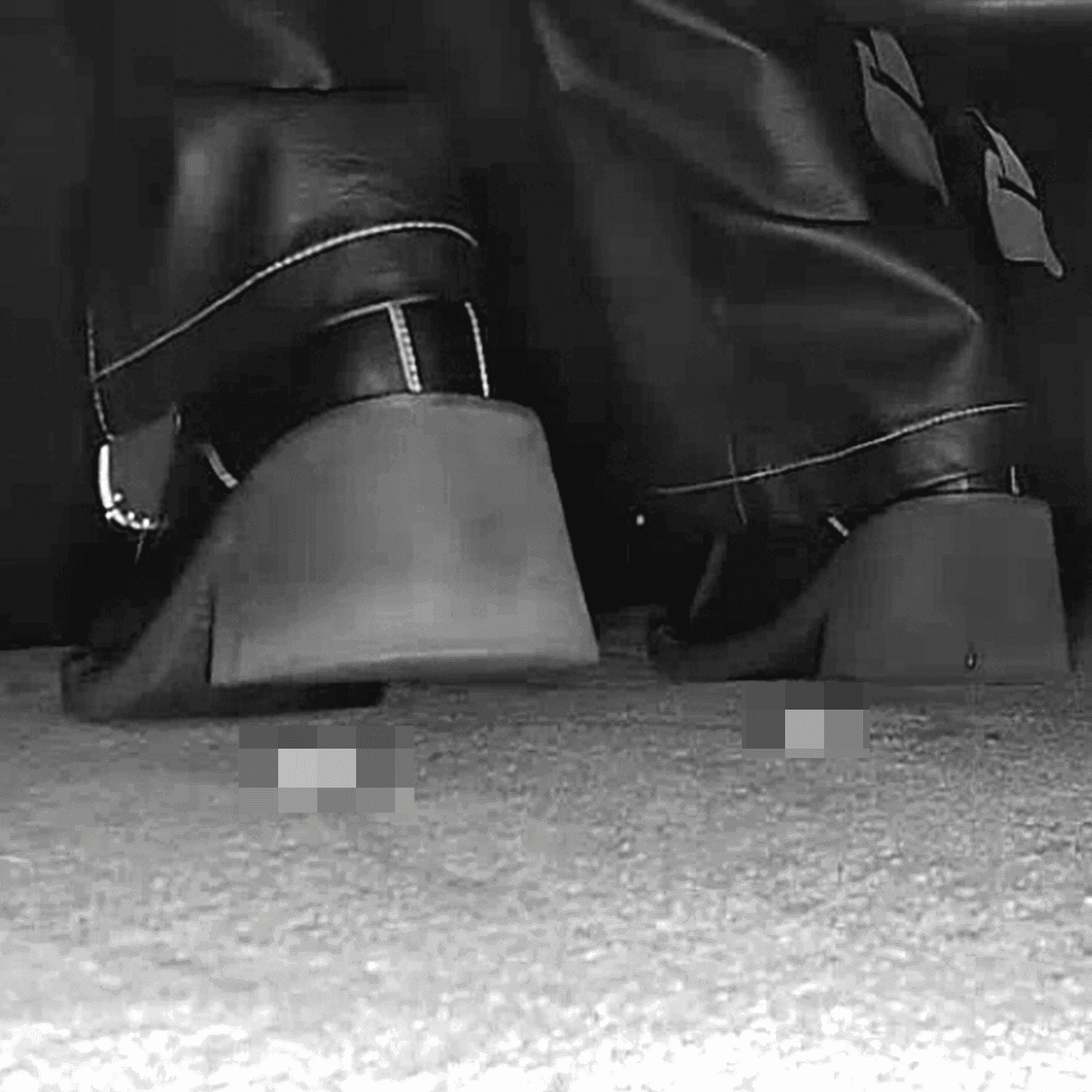 Woman in cinema candid crushing with block-heeled boots thumb 5